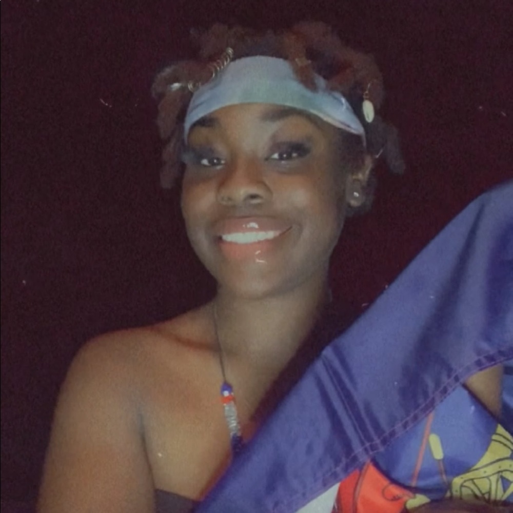 Meet your Posher, 🇯🇲moni🇭🇹